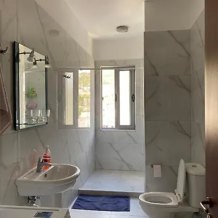 Cloud8 With Castle View, 7km From The Διαμέρισμα Αλέσιον