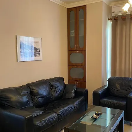 Apartment Cloud8 With Castle View, 7km From The Lezhe