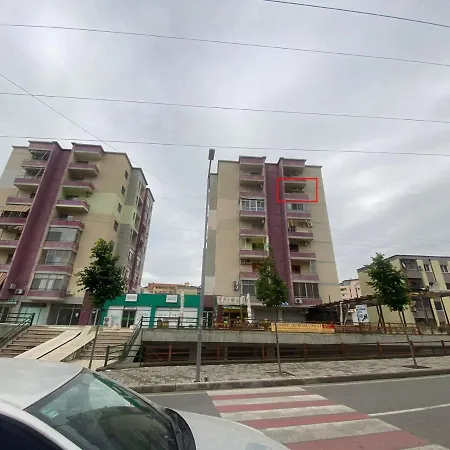 Cloud8 With Castle View, 7km From The Lezhe