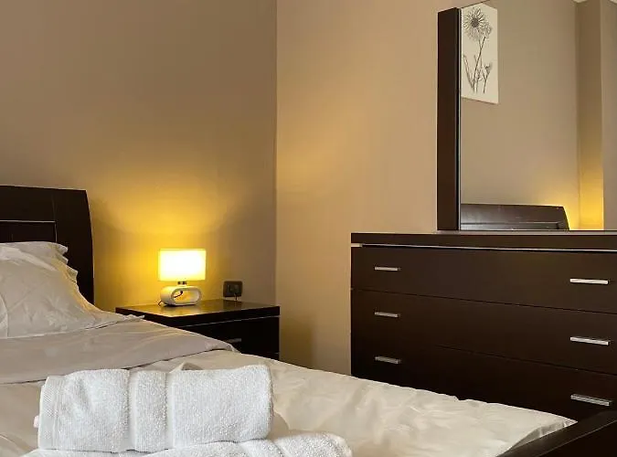 Cloud8 With Castle View, 7km From The Lezhë